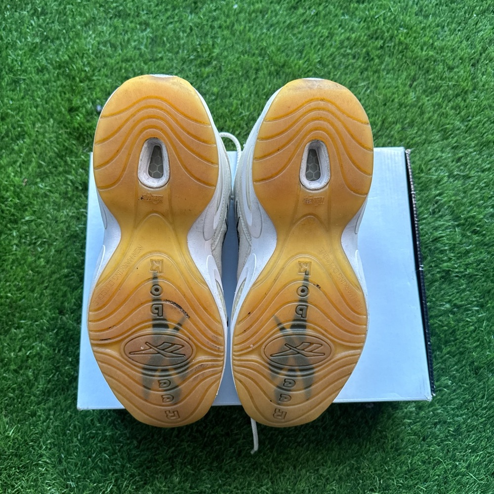 Reebok Boktober Shoes - Picture 4 of 10